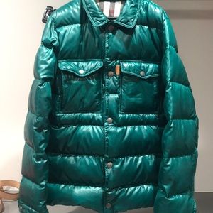 Burberry children green puffer